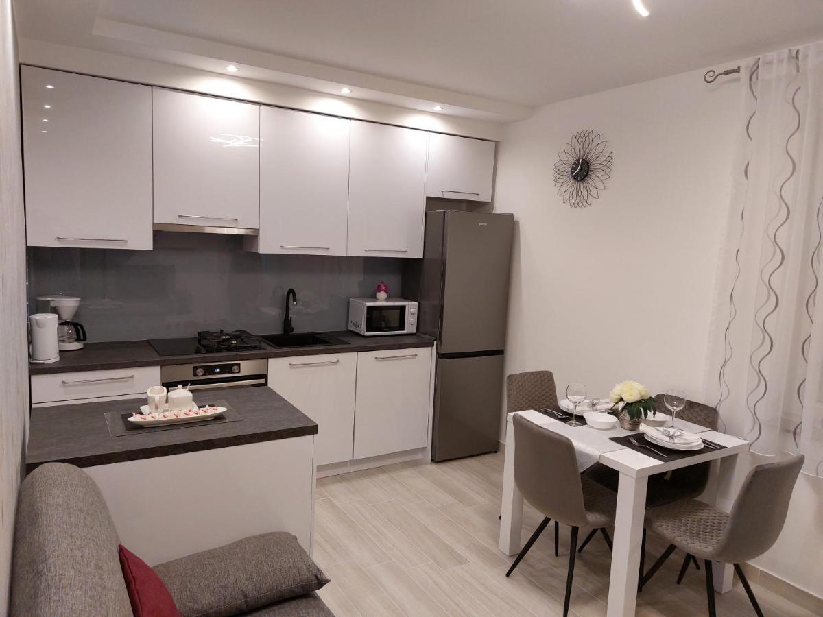 Apartment Hrzic Malinska Εξωτερικό φωτογραφία