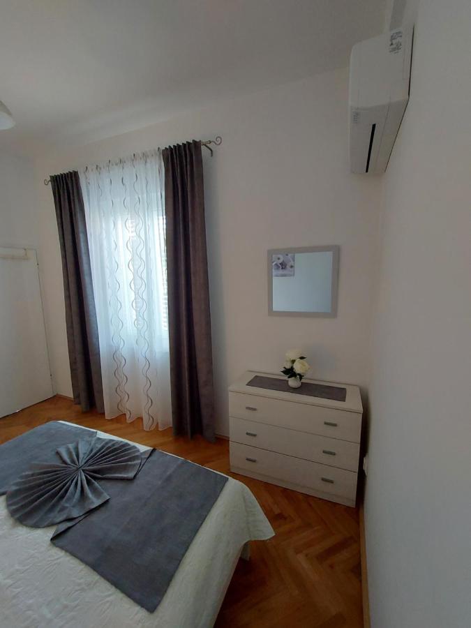 Apartment Hrzic Malinska Εξωτερικό φωτογραφία